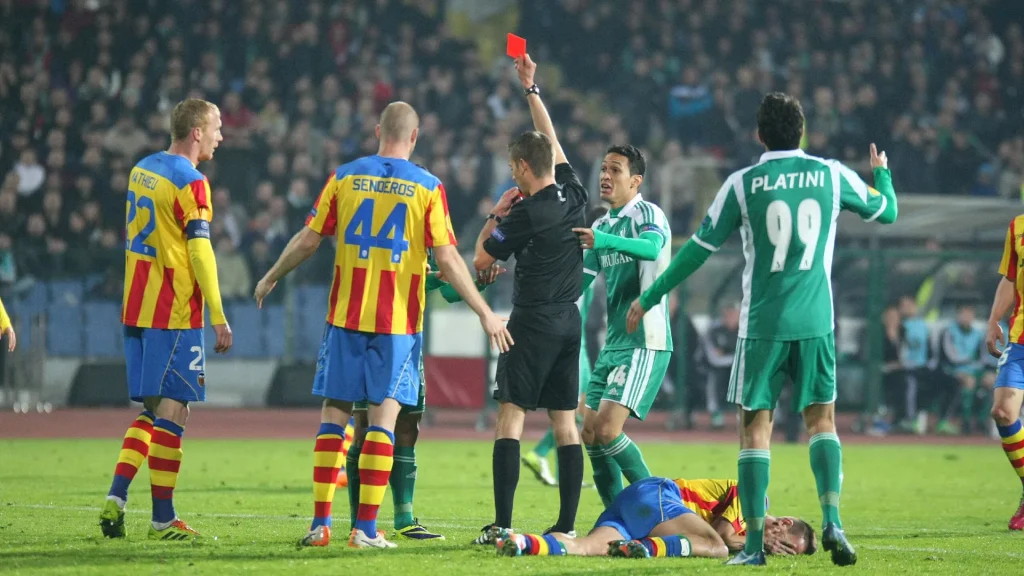 Effective tips for playing penalty card bets